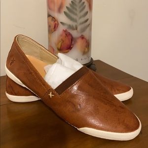 Frye Melanie Slip On